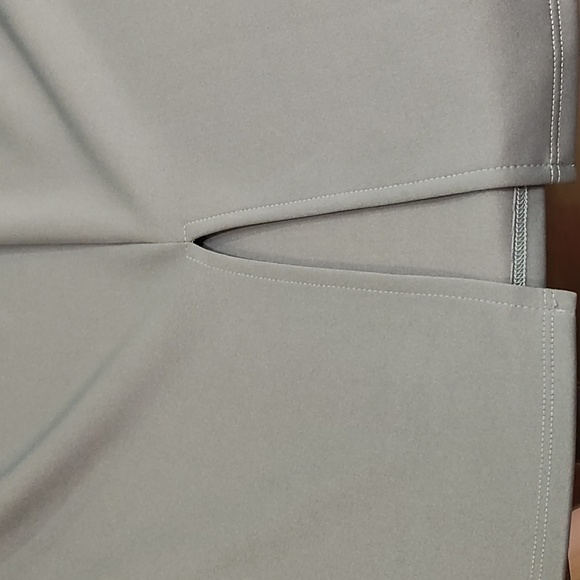 Plunge keyhole pencil formal Dress 👗 🖊️ - Picture 9 of 15